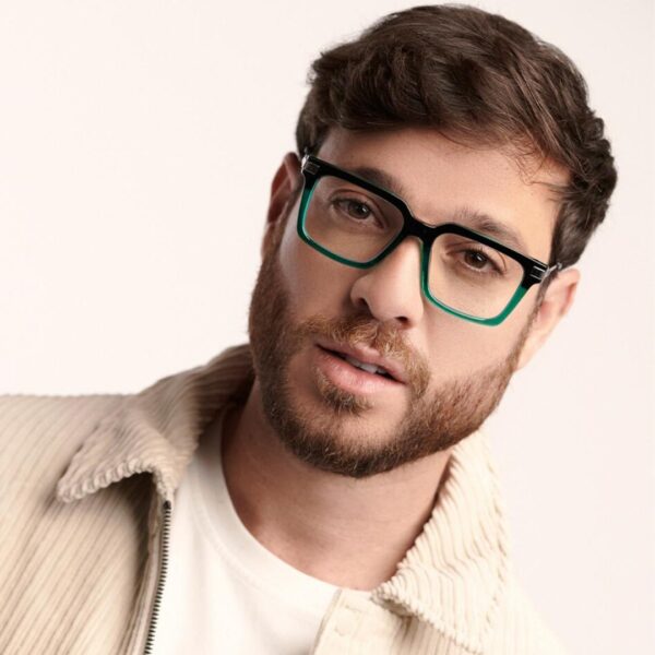 Max - Imagen 6